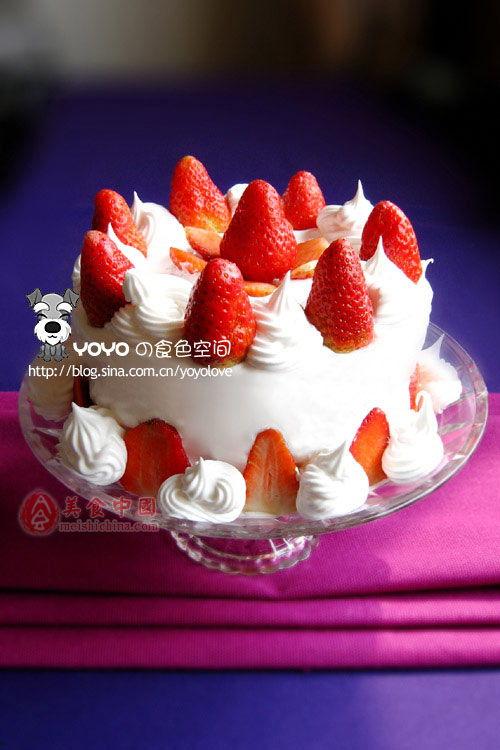 网红草莓蛋糕南京店,甜蜜诱惑，品味南京新地标