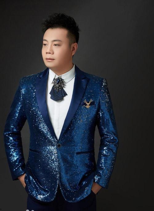 高贵鹏是明星嘛,闪耀星途的璀璨明星