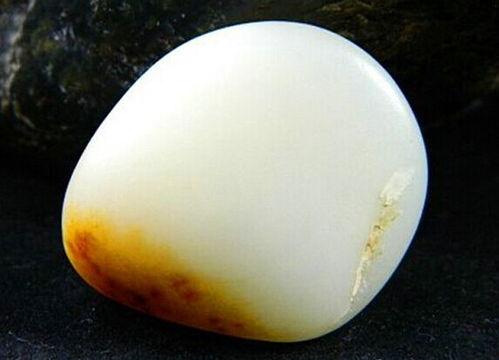 和田籽料如何看密度高低,和田籽料密度高低鉴定指南