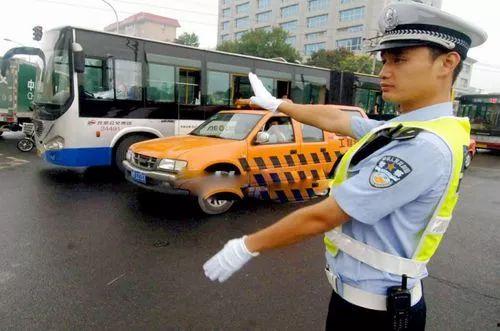 广西桂阳交警新闻头条,严打交通违法行为，守护平安出行